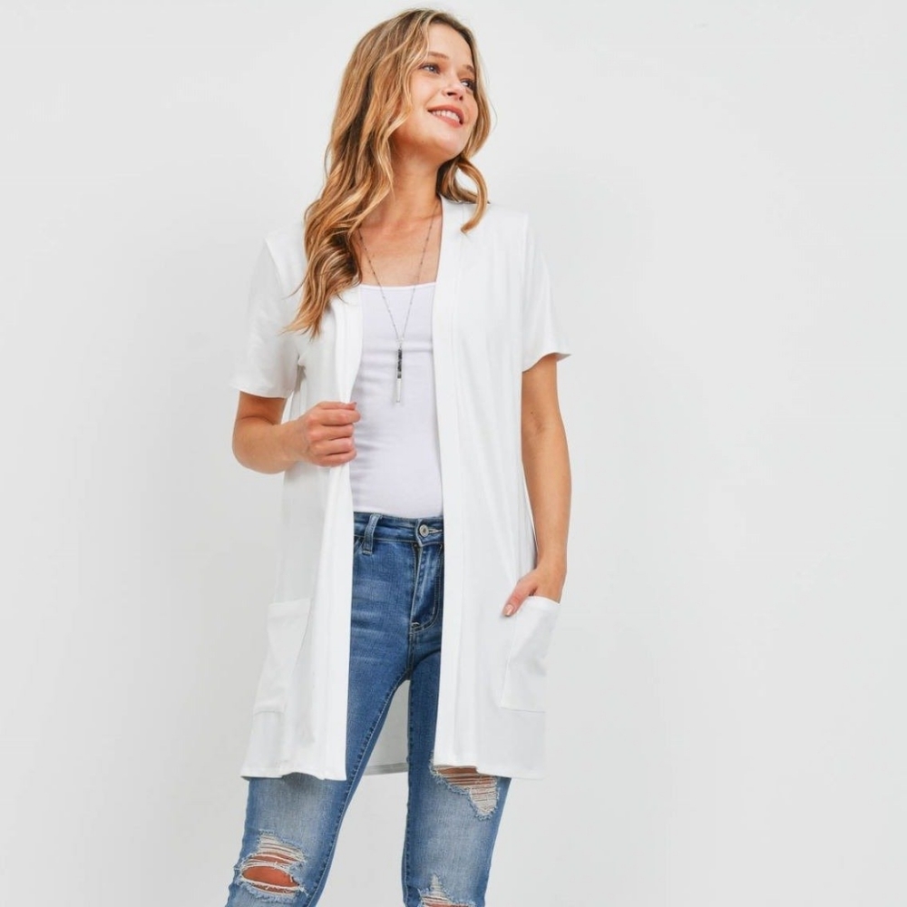 Ivory Open Front Cardigan – Short Sleeve, Pockets, Soft & Comfy